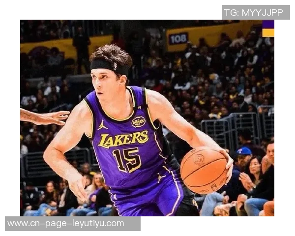 里夫斯盛赞詹姆斯:他是球队的胜利保障存在即是提升球队的力量 里夫斯盛赞詹姆斯:他是球队的胜利保障存在即是提升球队的力量