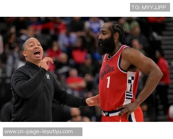 小卡谈哈登缺席对球队胜利的重要性强调团队合作与韧性